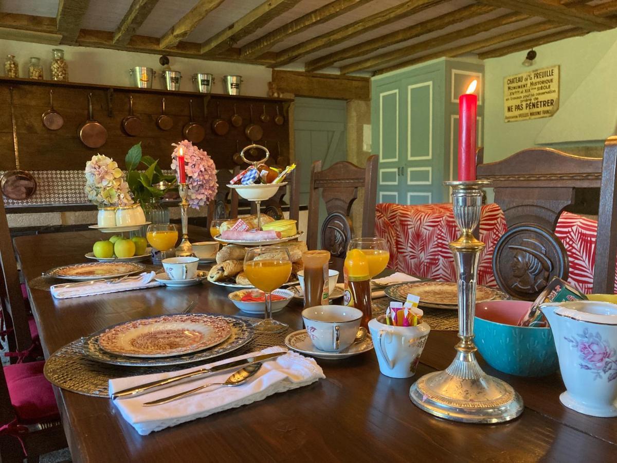 מונטגו Chateau De La Preuille Bed & Breakfast מראה חיצוני תמונה